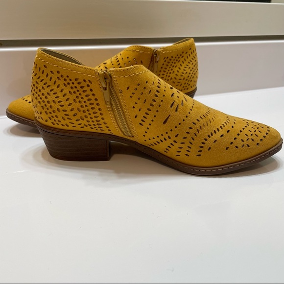 Not Rated Anouk Bootie in Yellow - Picture 3 of 3